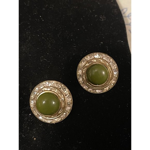 Vintage Jadeite And Rhinestones Circular Clip Earrings - Picture 2 of 6